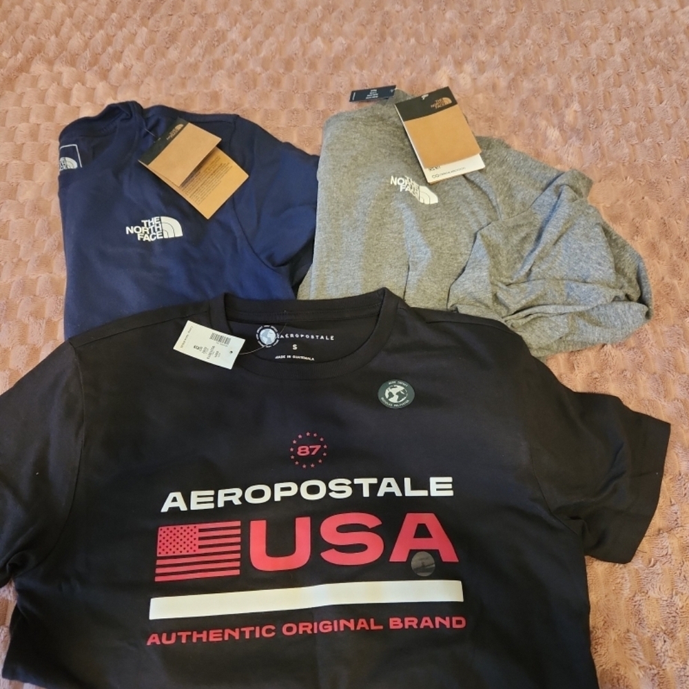 The North Face Blue and Gray Short Sleeve Tees